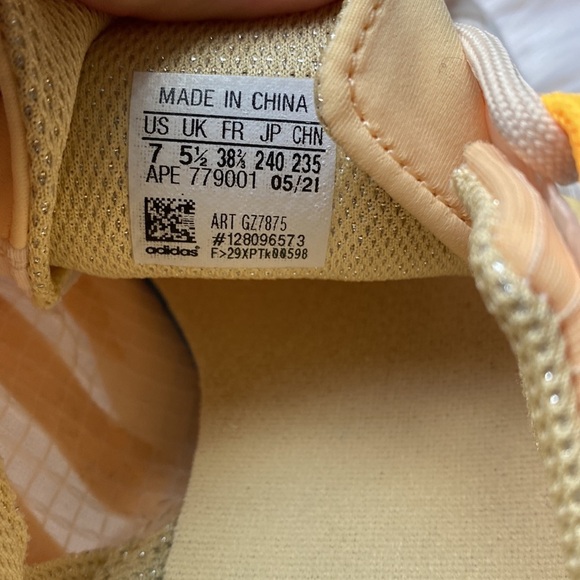 ☀️Women’s Adidas ZX 2K boost wonder white orange tint - Picture 9 of 10